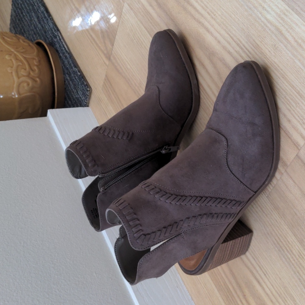 Sonoma booties